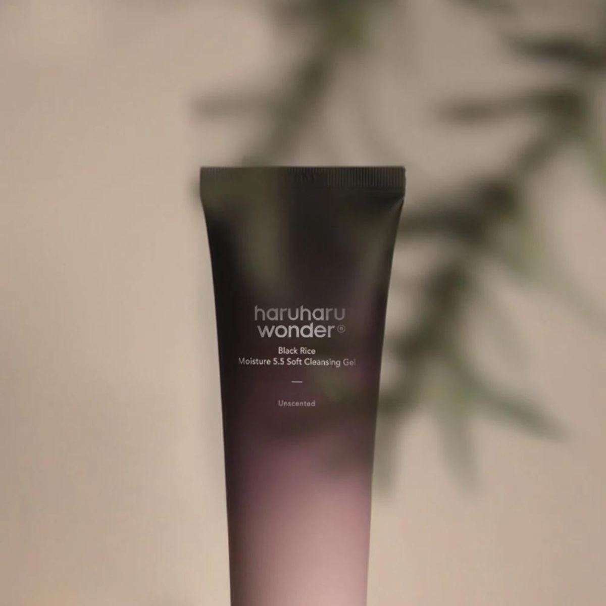 Black Rice Moisture 5.5 Soft Cleansing Gel 100mL