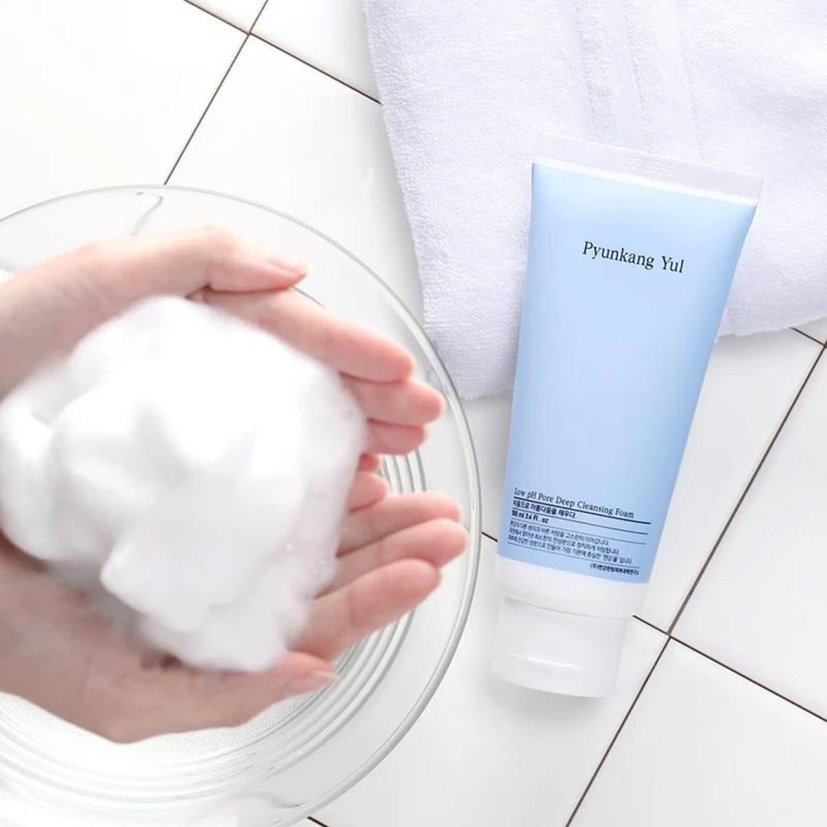 Low pH Pore Deep Cleansing Foam 100mL