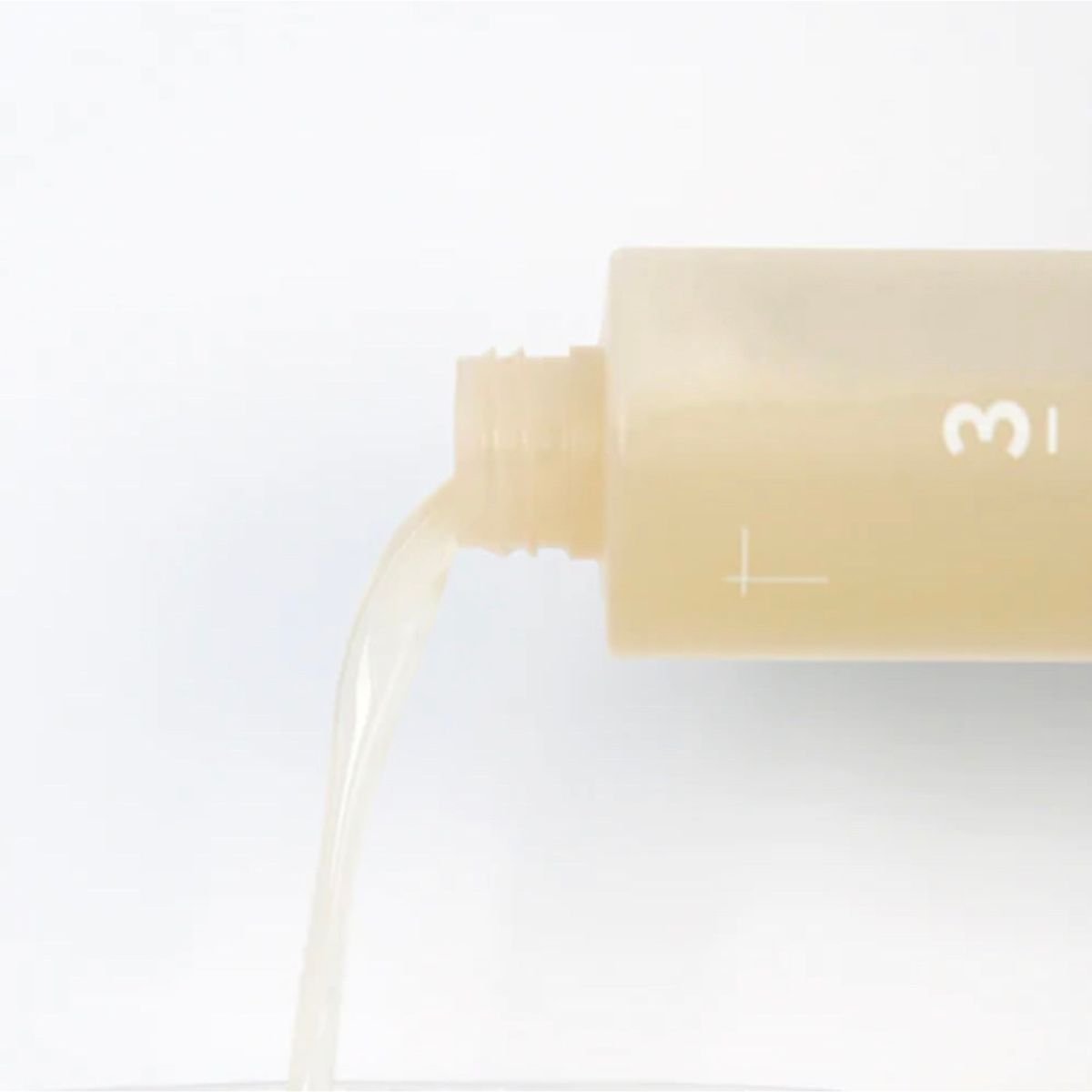 No.3 Super Glowing Essence Toner 200mL