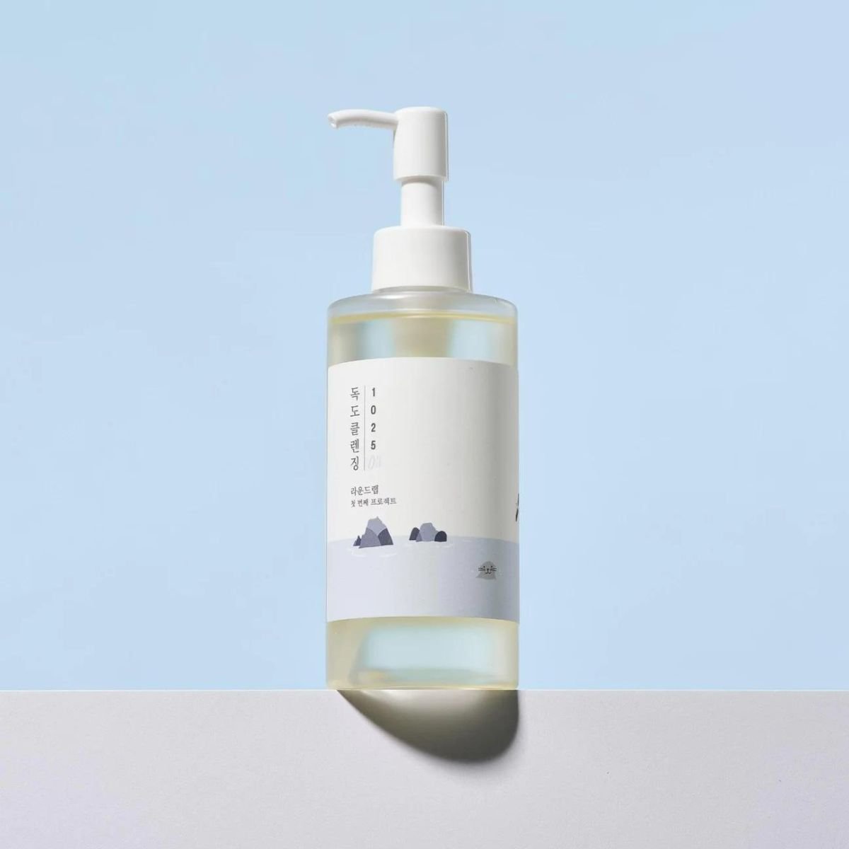 1025 Dokdo Cleansing Oil 200mL