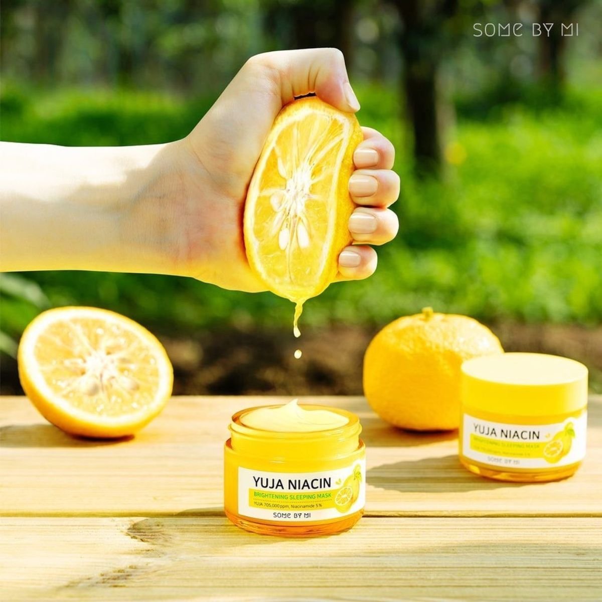 Yuja Niacin 30 Days Miracle Brightening Sleeping Mask